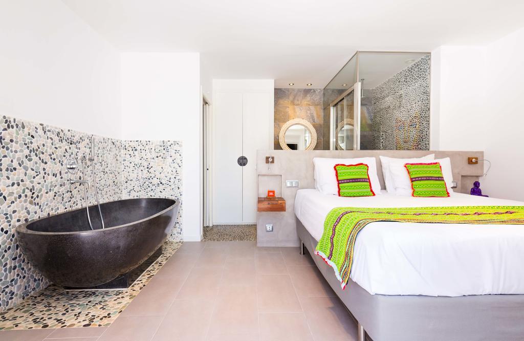 Ibizazen Hotel Santa Eularia des Riu Exterior photo